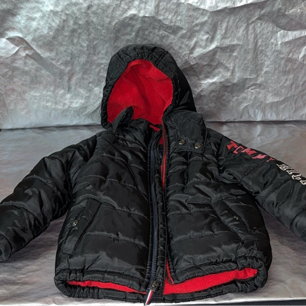 Tommy Hilfiger Puffer Jacket Youth 2T Fleece Lined Hooded Black
